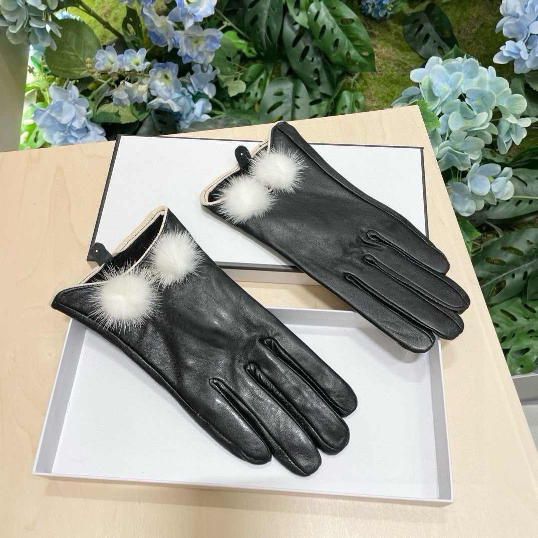 GLOVES IN BLACK LAMBSKIN WITH LAMB FUR 463823 mysite