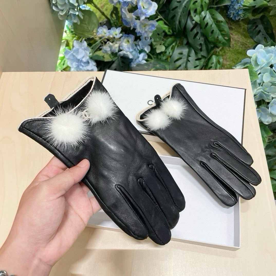GLOVES IN BLACK LAMBSKIN WITH LAMB FUR 463823 mysite