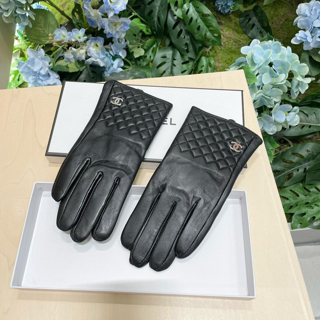 GLOVES IN BLACK LAMBSKIN 463825 mysite