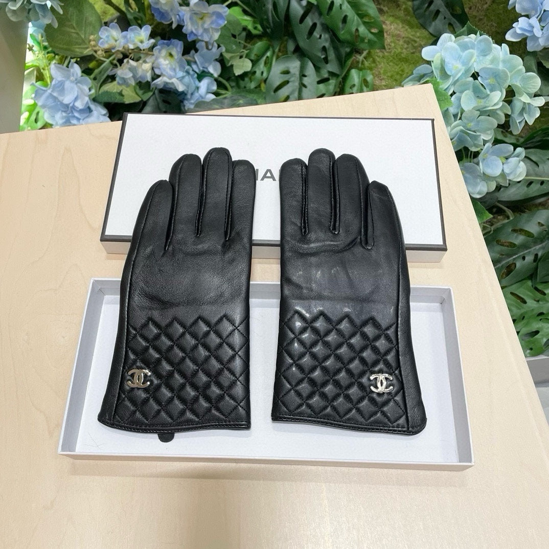 GLOVES IN BLACK LAMBSKIN 463825 mysite