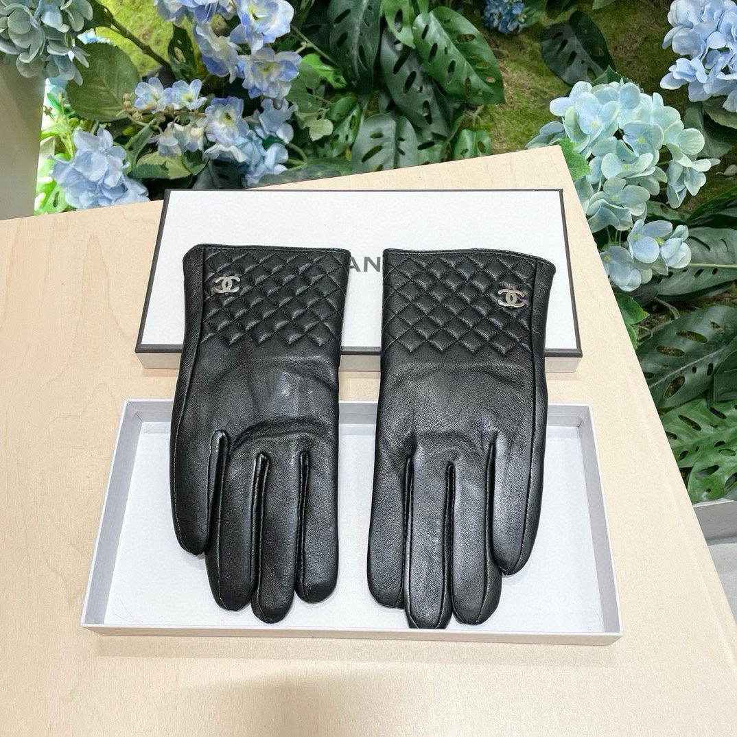 GLOVES IN BLACK LAMBSKIN 463825 mysite