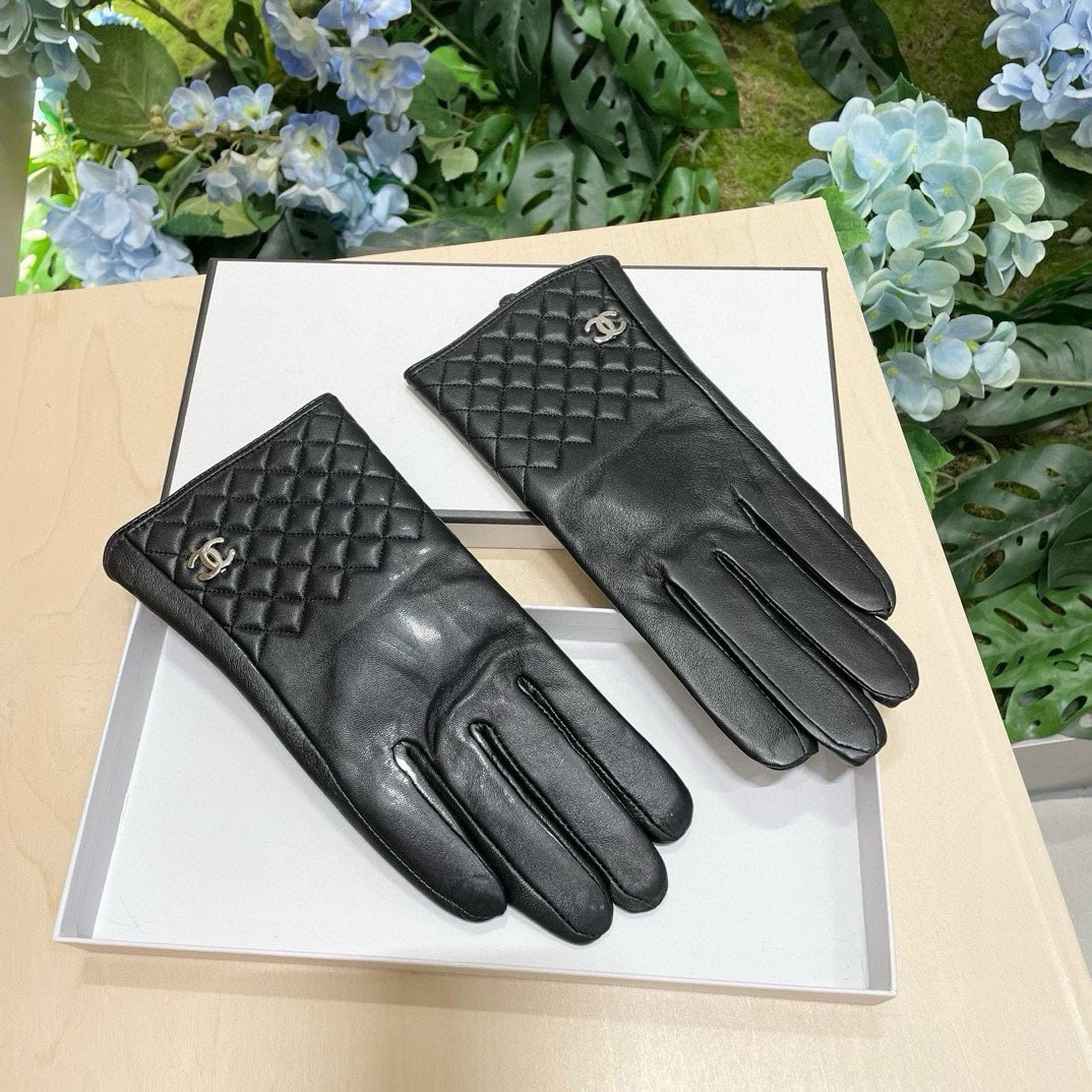 GLOVES IN BLACK LAMBSKIN 463825 mysite