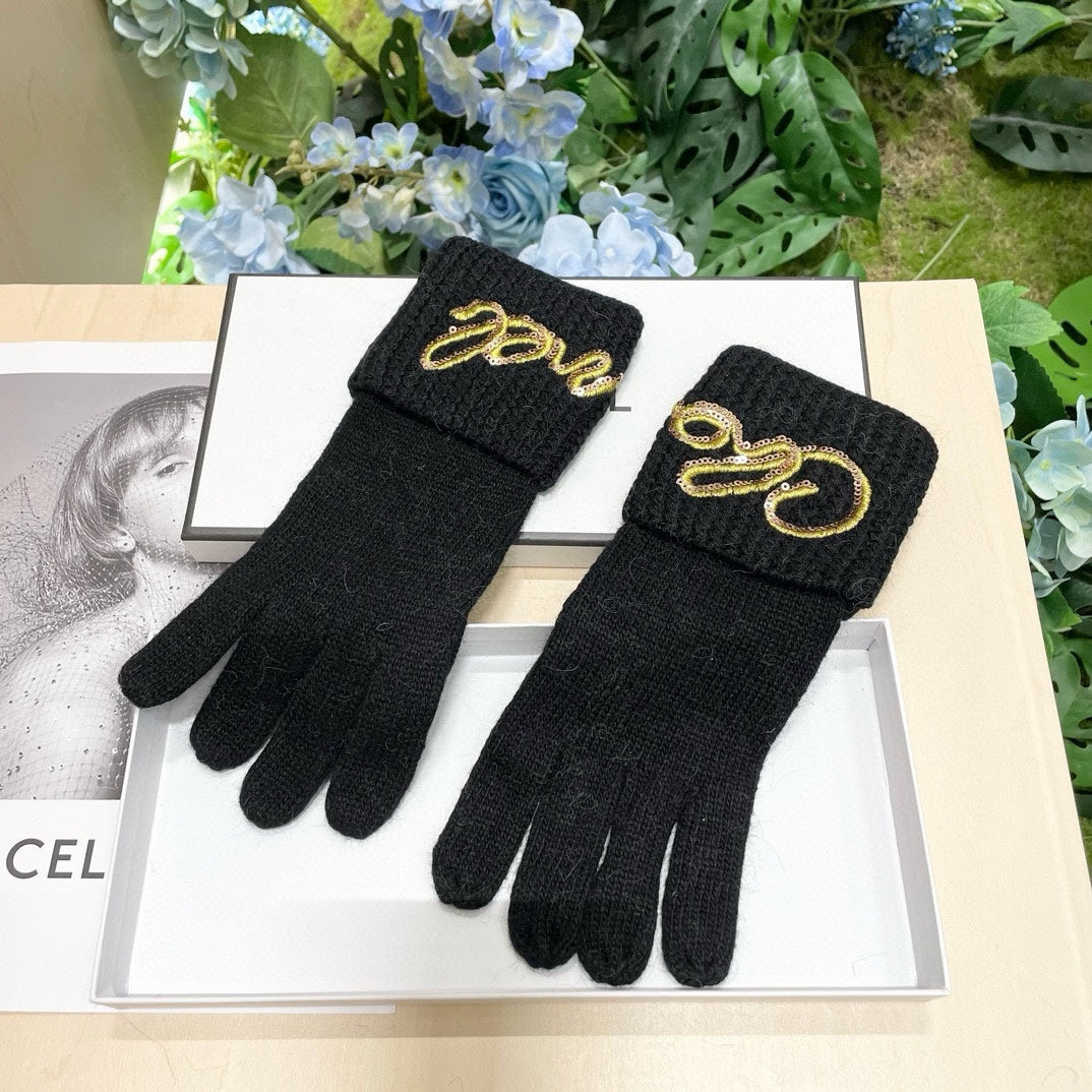 GLOVES IN BLACK WOOL WITH YELLOW LOGO 465778 mysite