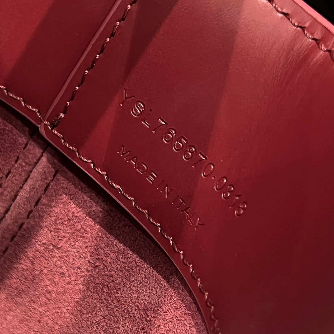 Le 37 Bucket Bag 15cm Red Gold Cowhide mysite