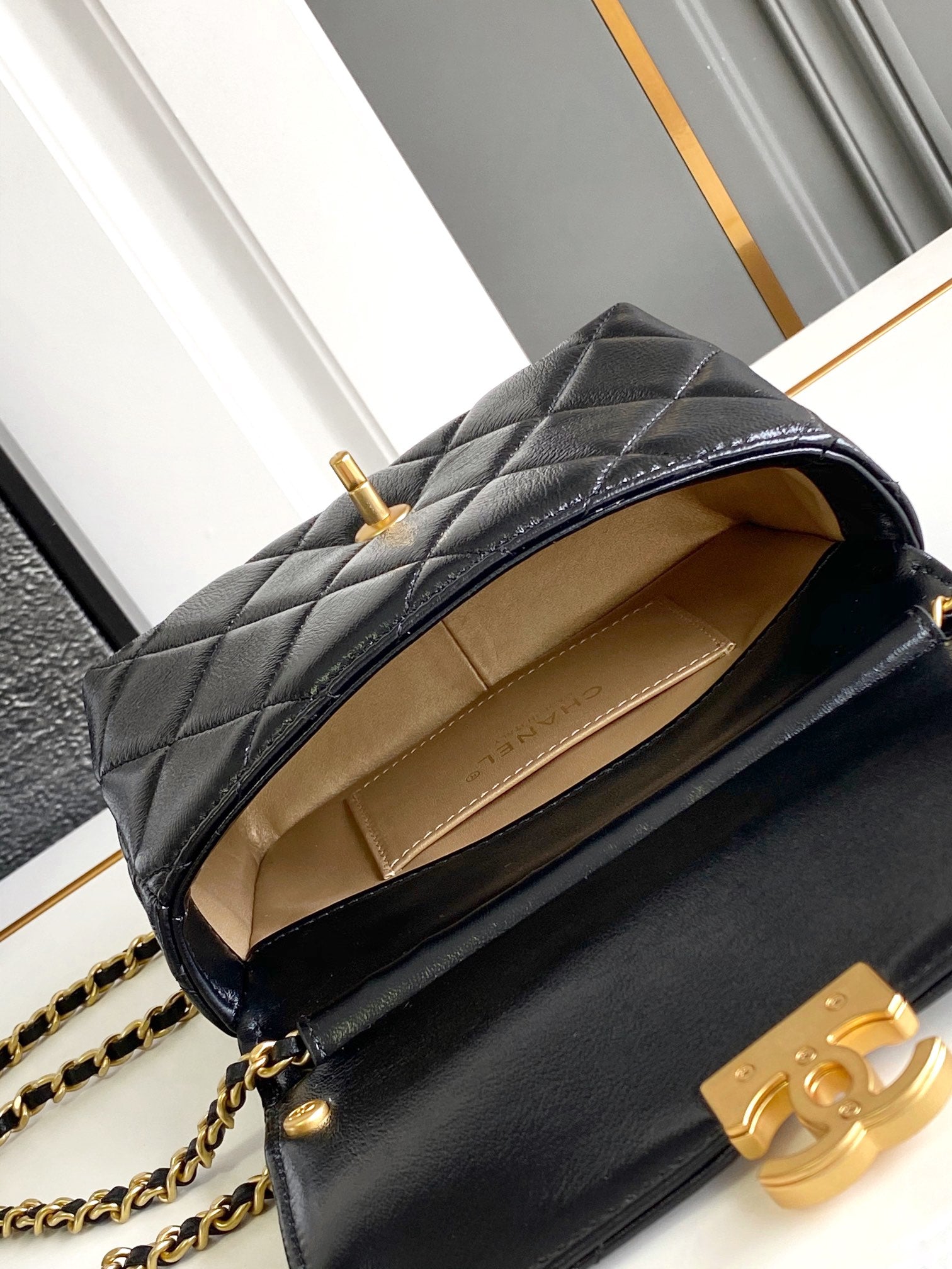 CC MINI 20 FLAP BAG IN BLACK LAMBSKIN GOLD HARDWARE mysite