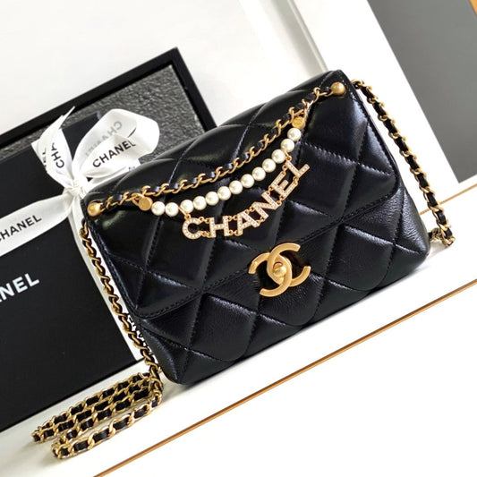 CC MINI 20 FLAP BAG IN BLACK LAMBSKIN GOLD HARDWARE mysite