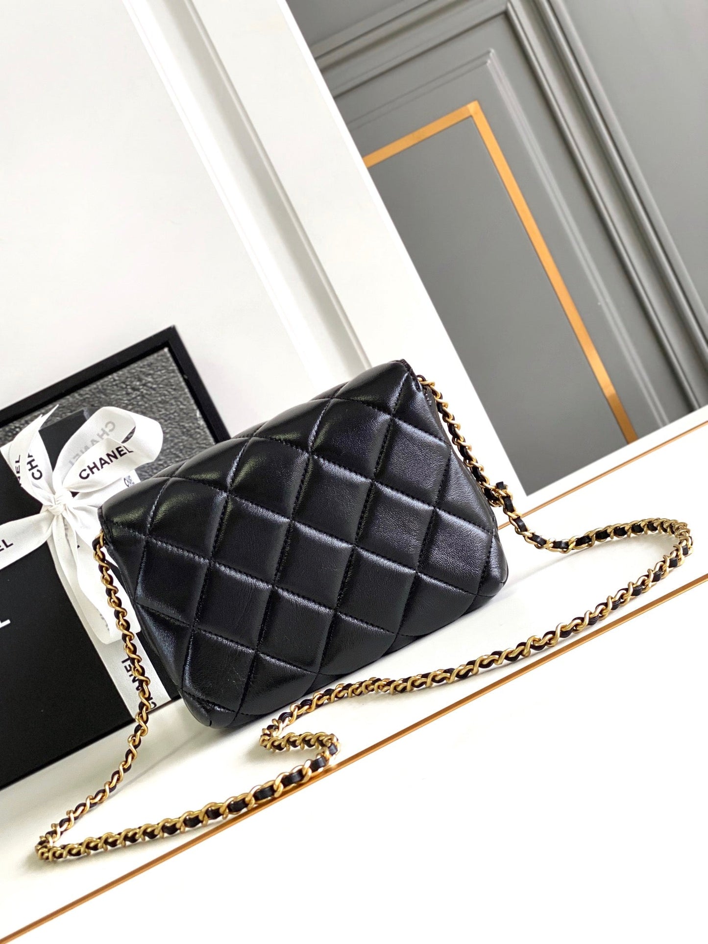 CC MINI 20 FLAP BAG IN BLACK LAMBSKIN GOLD HARDWARE mysite