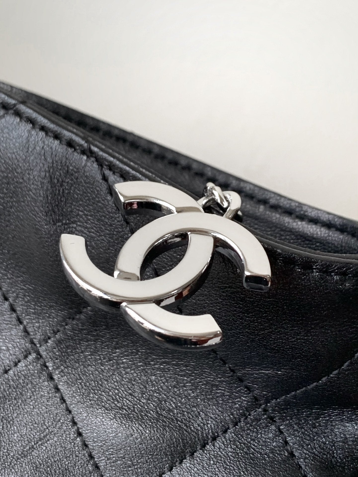 CC Vintage Hobo Bag 40cm Black Lambskin Silver Hardware mysite