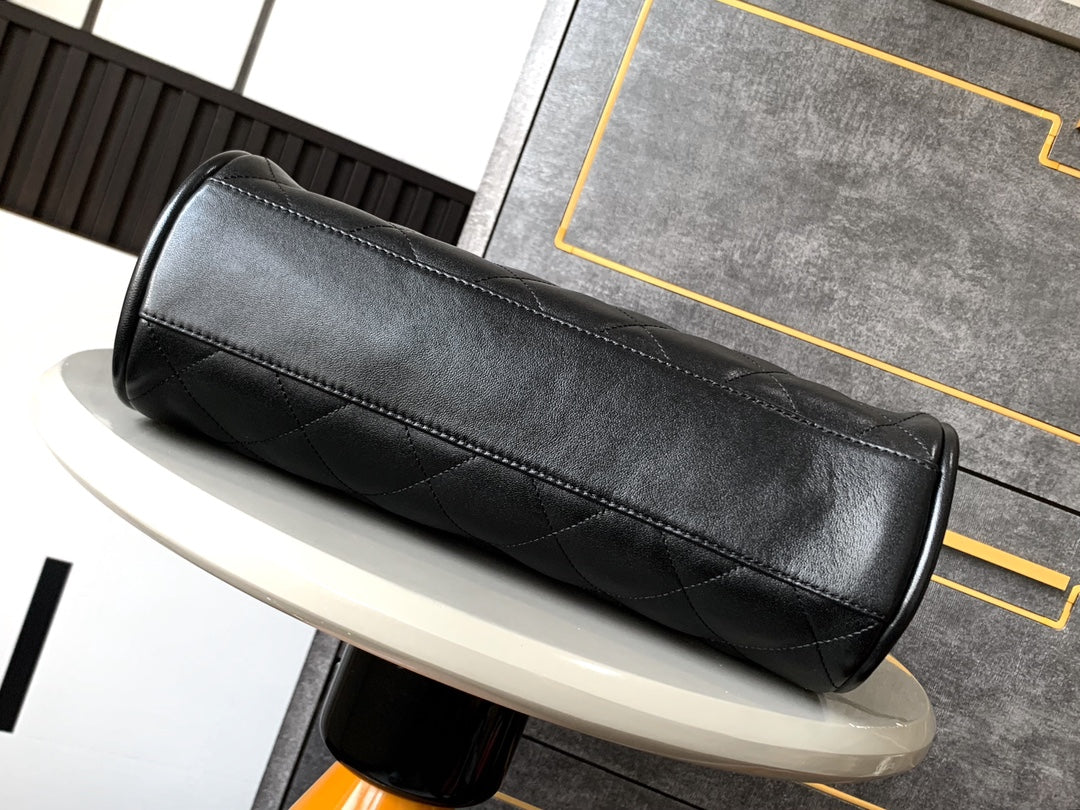 CC Vintage Hobo Bag 30cm Black Lambskin Silver Hardware mysite