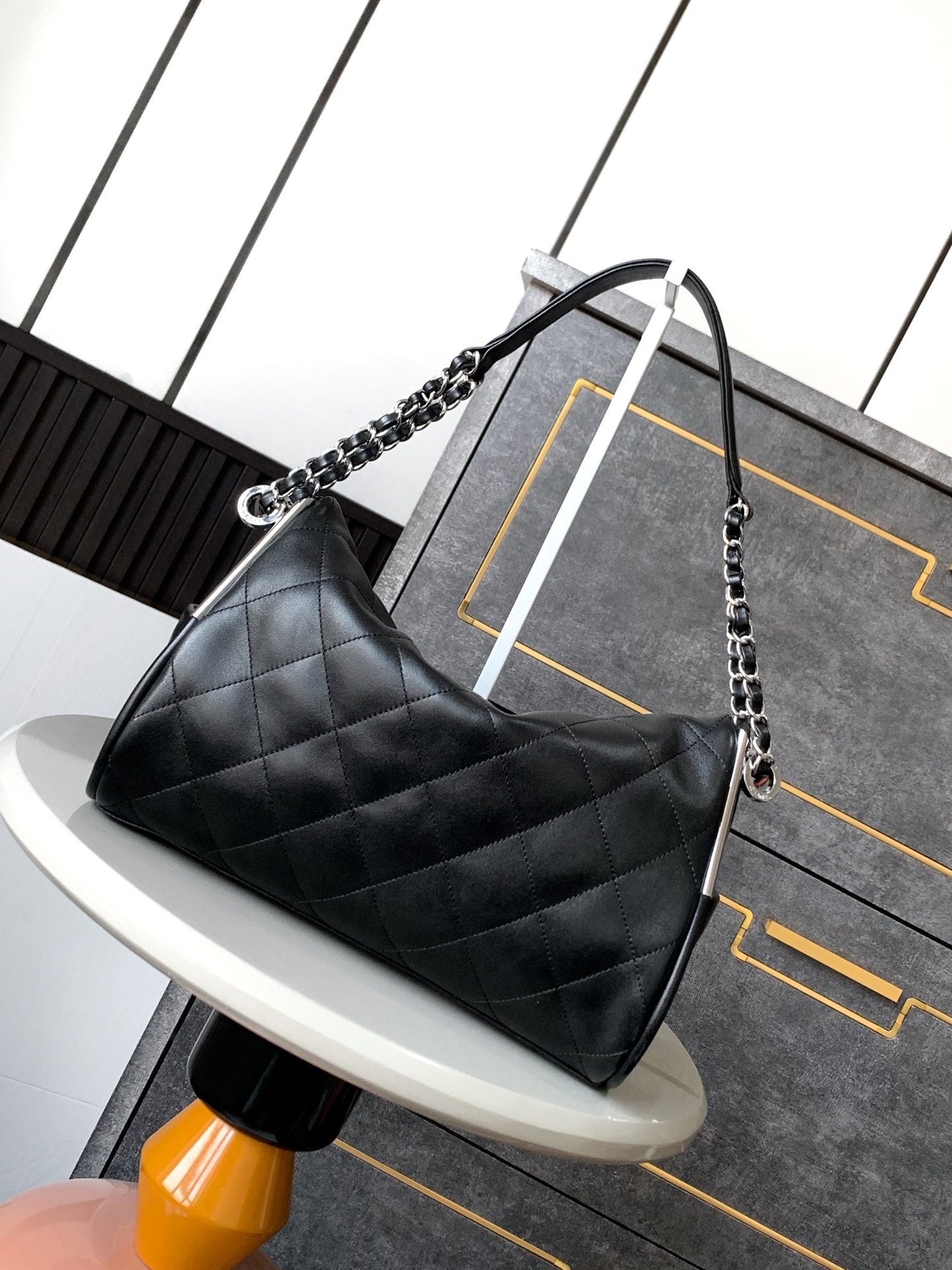 CC Vintage Hobo Bag 30cm Black Lambskin Silver Hardware mysite