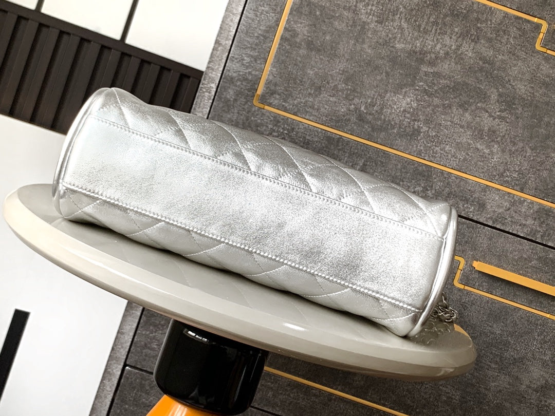 CC Vintage Hobo Bag 30cm Silver Metalic Lambskin Silver Hardware mysite