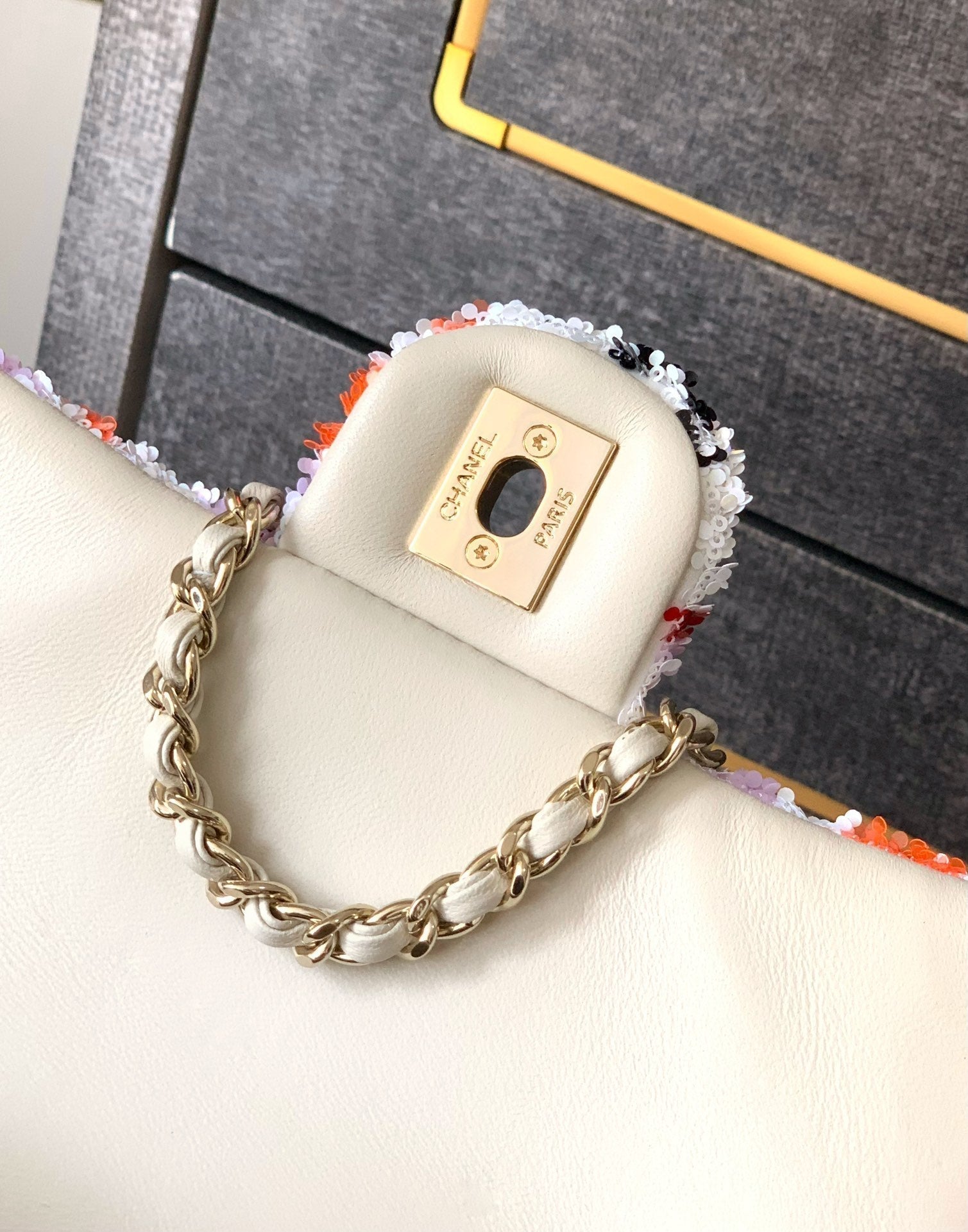 Flap Bag Mini 20cm White Orange Sequin mysite