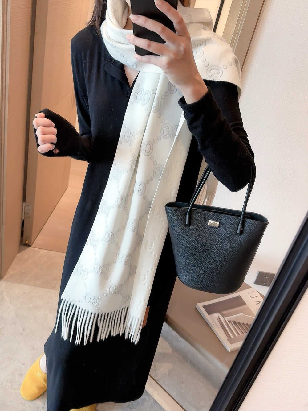 SCARF IN WHITE CASHMERE 405597 mysite