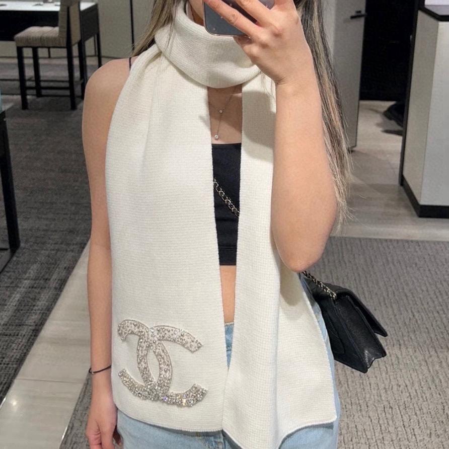 SCARF 180 CM IN WHITE CASHMERE WITH RHINSTONES 393227 mysite