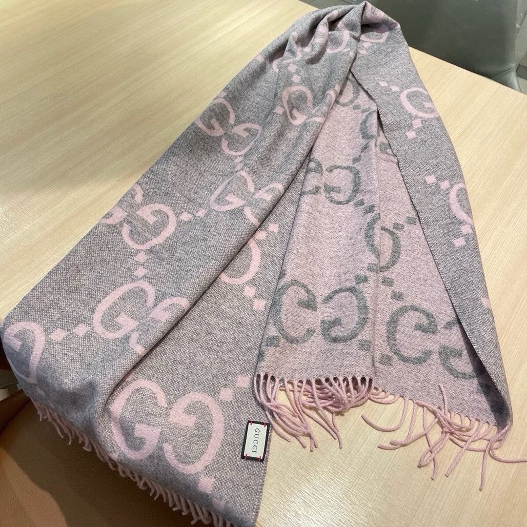 GG JACQUARD PATTERN KNIT SCARF 195 CM WITH TASSELS HARBOR GRAY MIX LIGHT PINK 403748 mysite
