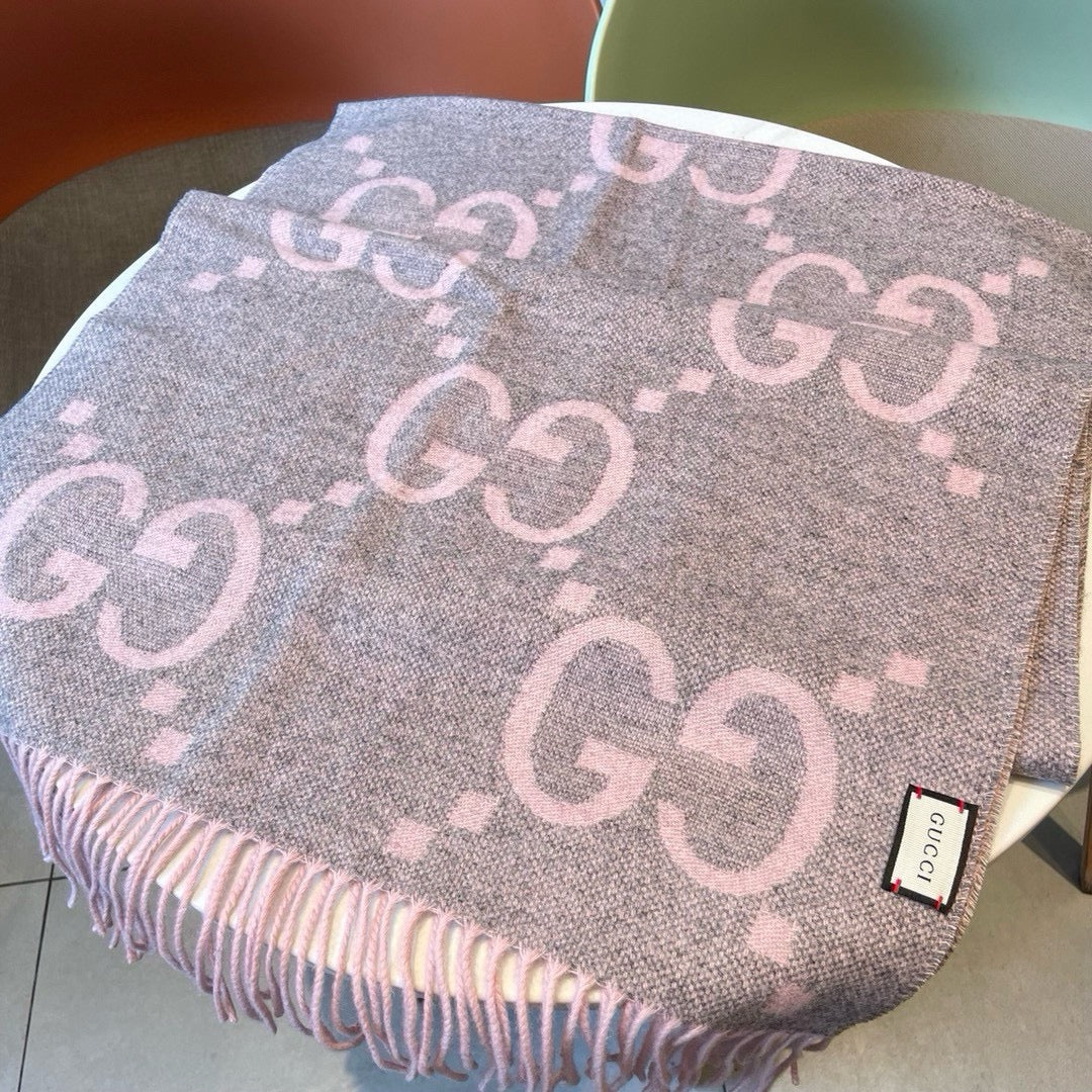 GG JACQUARD PATTERN KNIT SCARF 195 CM WITH TASSELS HARBOR GRAY MIX LIGHT PINK 403748 mysite