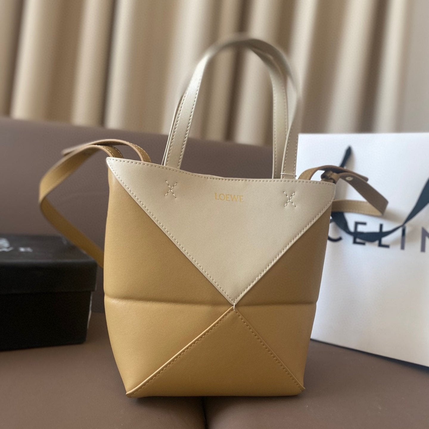 LOE 21 PUZZLE FOLD TOTE IN WHITE MIX NAPLES YELLOW SHINY CALFSKIN mysite