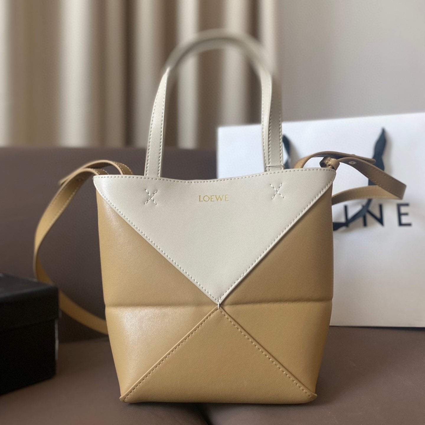 LOE 21 PUZZLE FOLD TOTE IN WHITE MIX NAPLES YELLOW SHINY CALFSKIN mysite