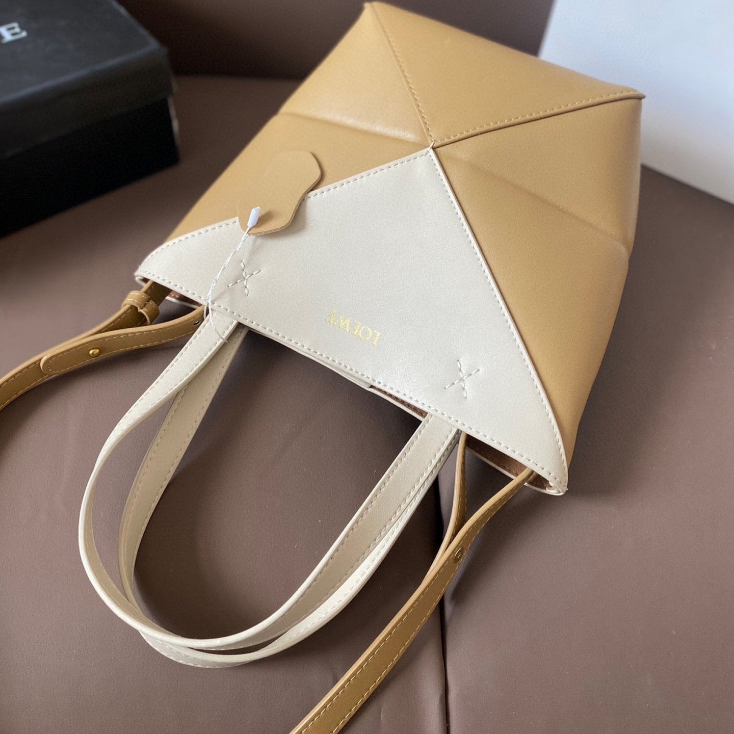 LOE 21 PUZZLE FOLD TOTE IN WHITE MIX NAPLES YELLOW SHINY CALFSKIN mysite