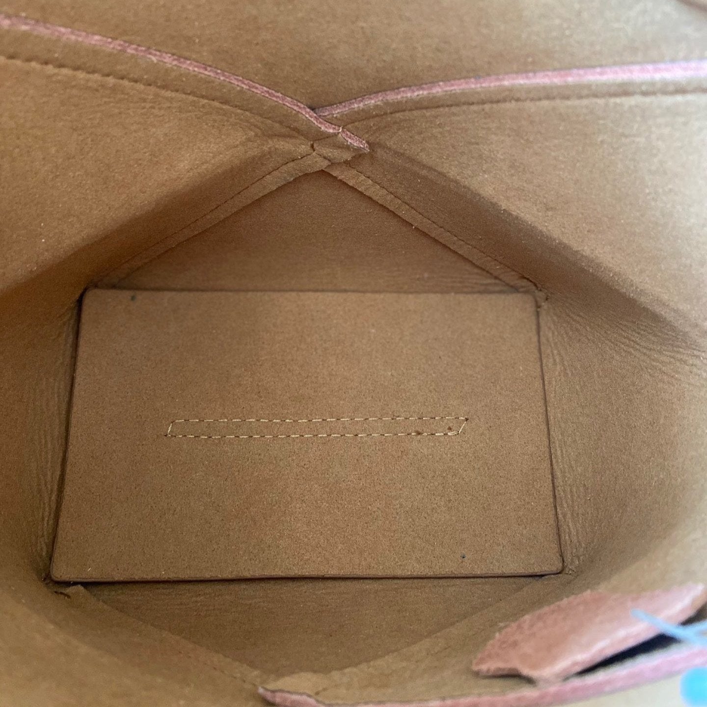 LOE 21 PUZZLE FOLD TOTE IN WARM DESERT SHINY CALFSKIN mysite