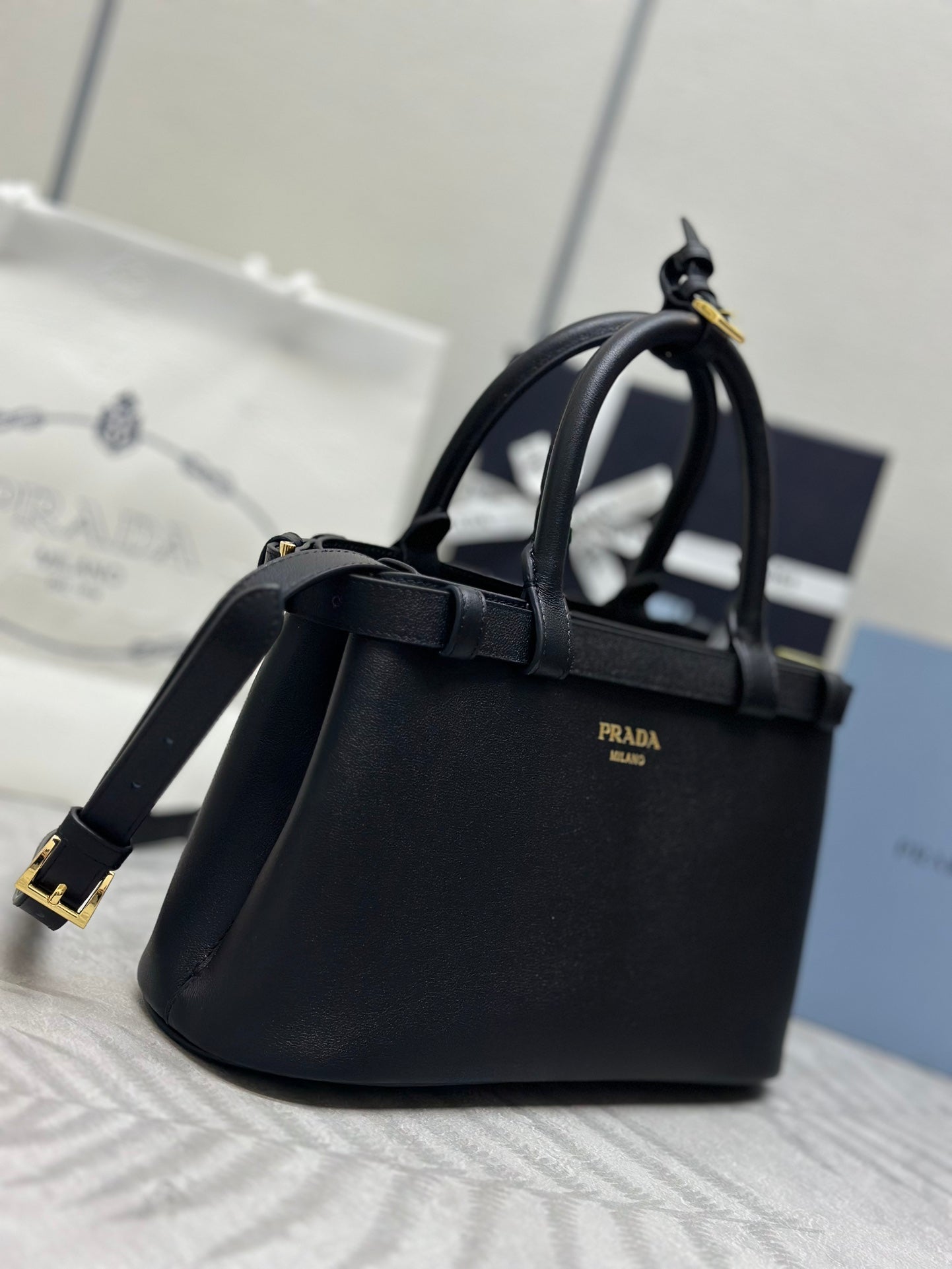 Prada Buckle Tote Bag 28cm Black Grain Cowhide mysite