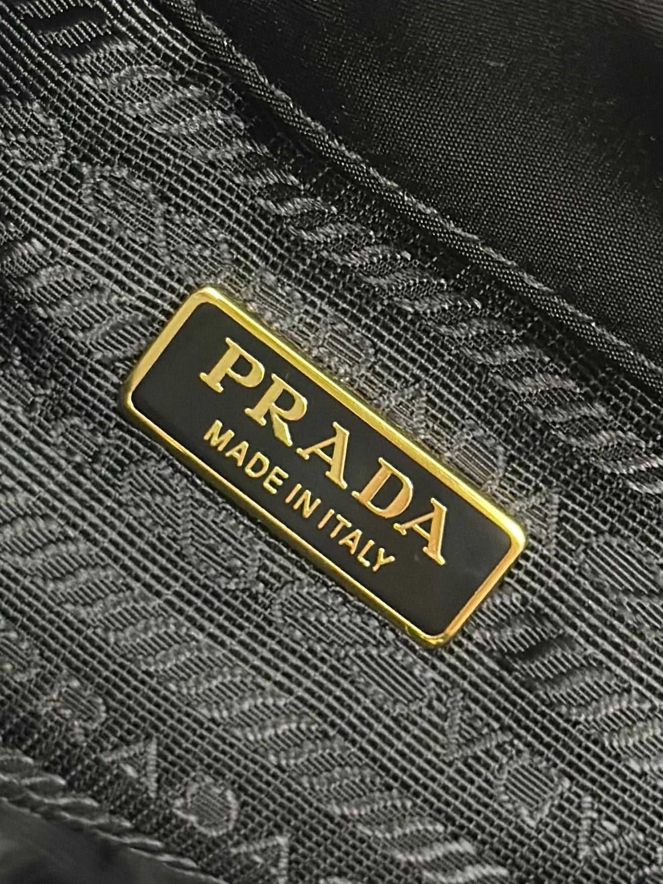 BUCKET BAG 19 IN BLACK RE-NYLON AND CALFSKIN HANDLE mysite