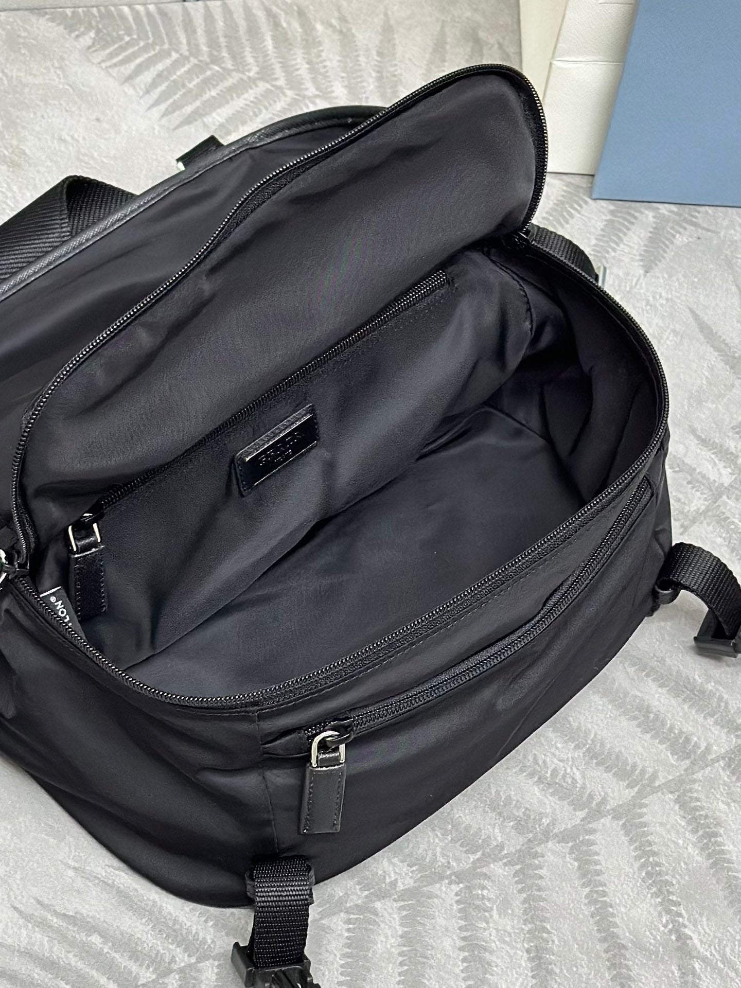 SHOULDER BAG 27 IN BLACK RE-NYLON TRIANGLE LOGO mysite