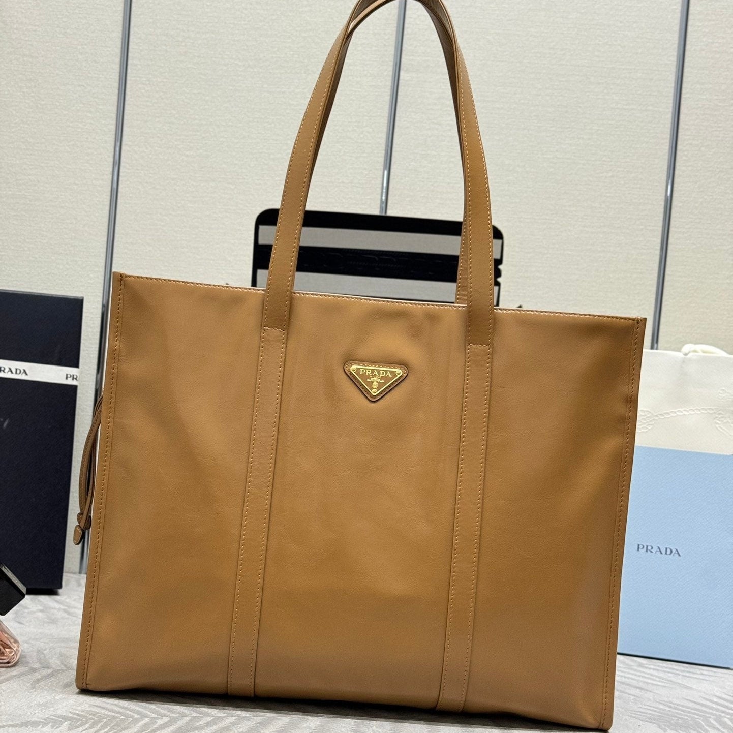 TOTE BAG 39 IN CIDER BROWN SMOOTH CALFSKIN mysite