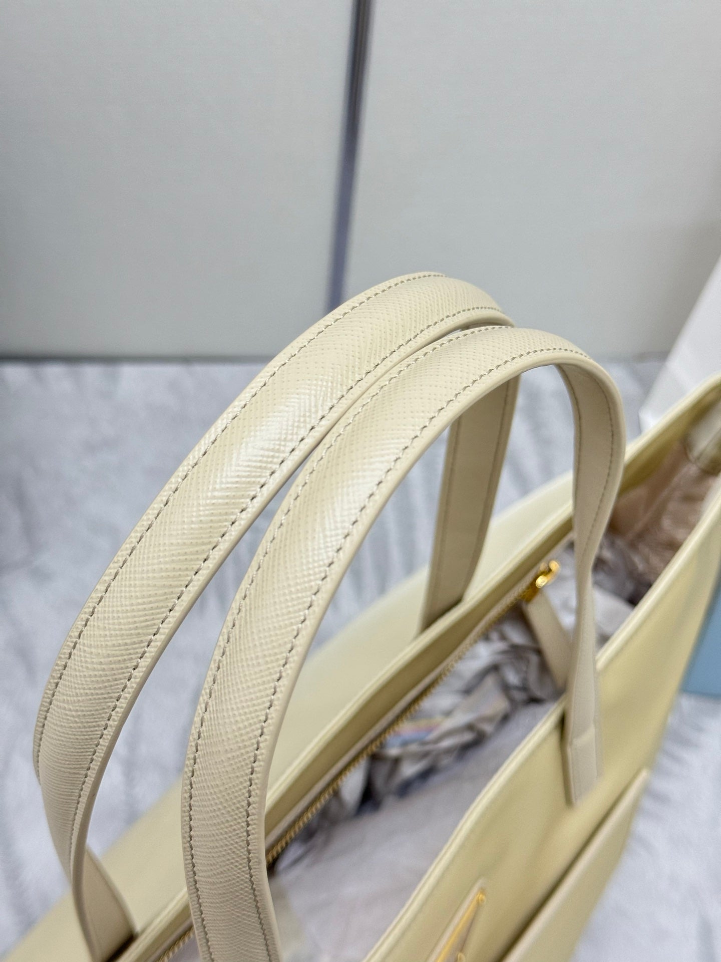 Prada Re-Edition 1978 Tote Bag 35cm Desert Beige Re-Nylon& Saffiano Leather mysite