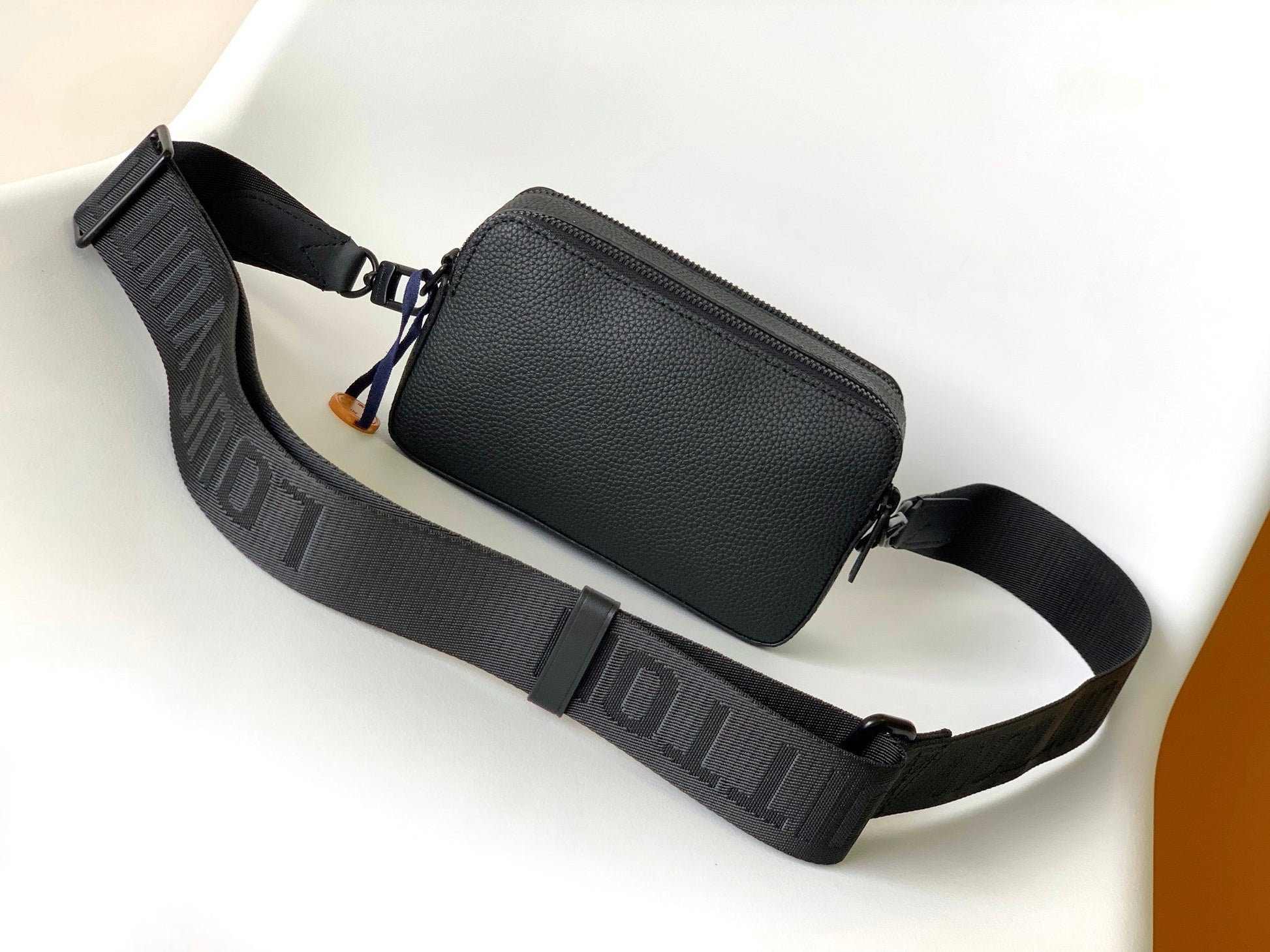 LV Nano Alpha Bag Black Cowhide 268786 mysite