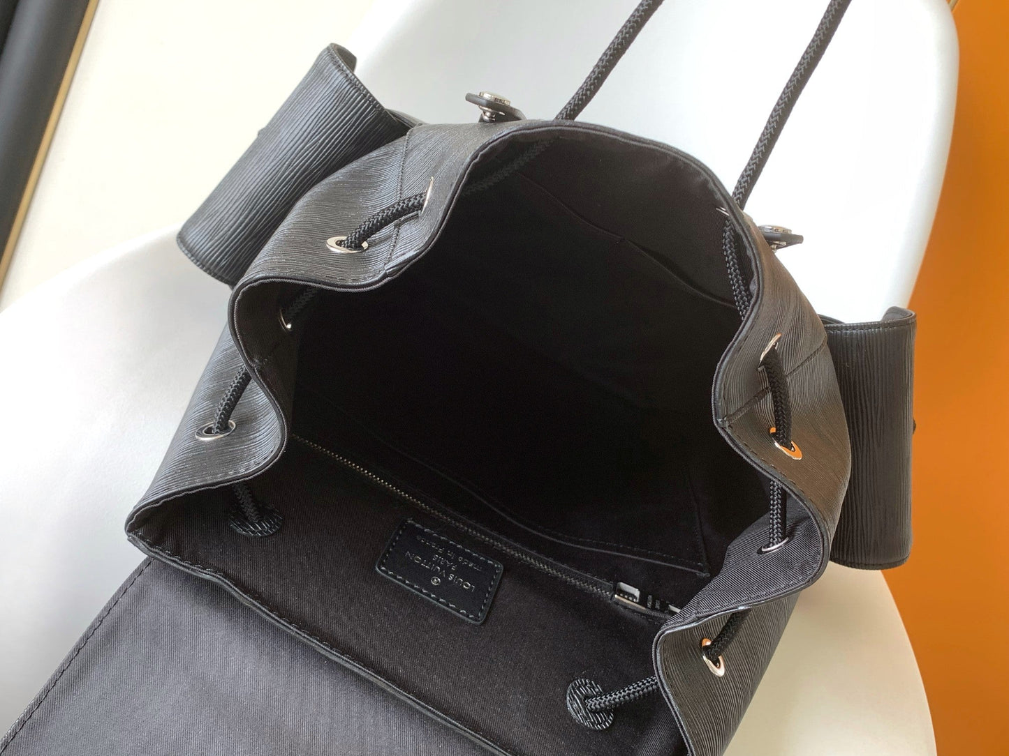 LV Christopher MM Backpack Black Epi XL Cowhide 268778 mysite