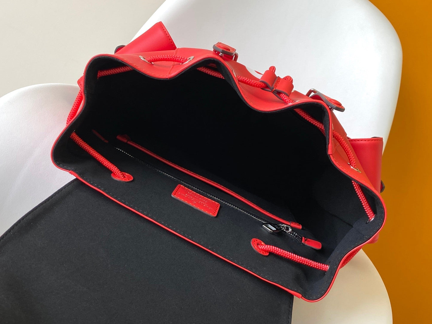 LV x Supreme Christopher Backpack Red Epi XL Cowhide 268773 mysite