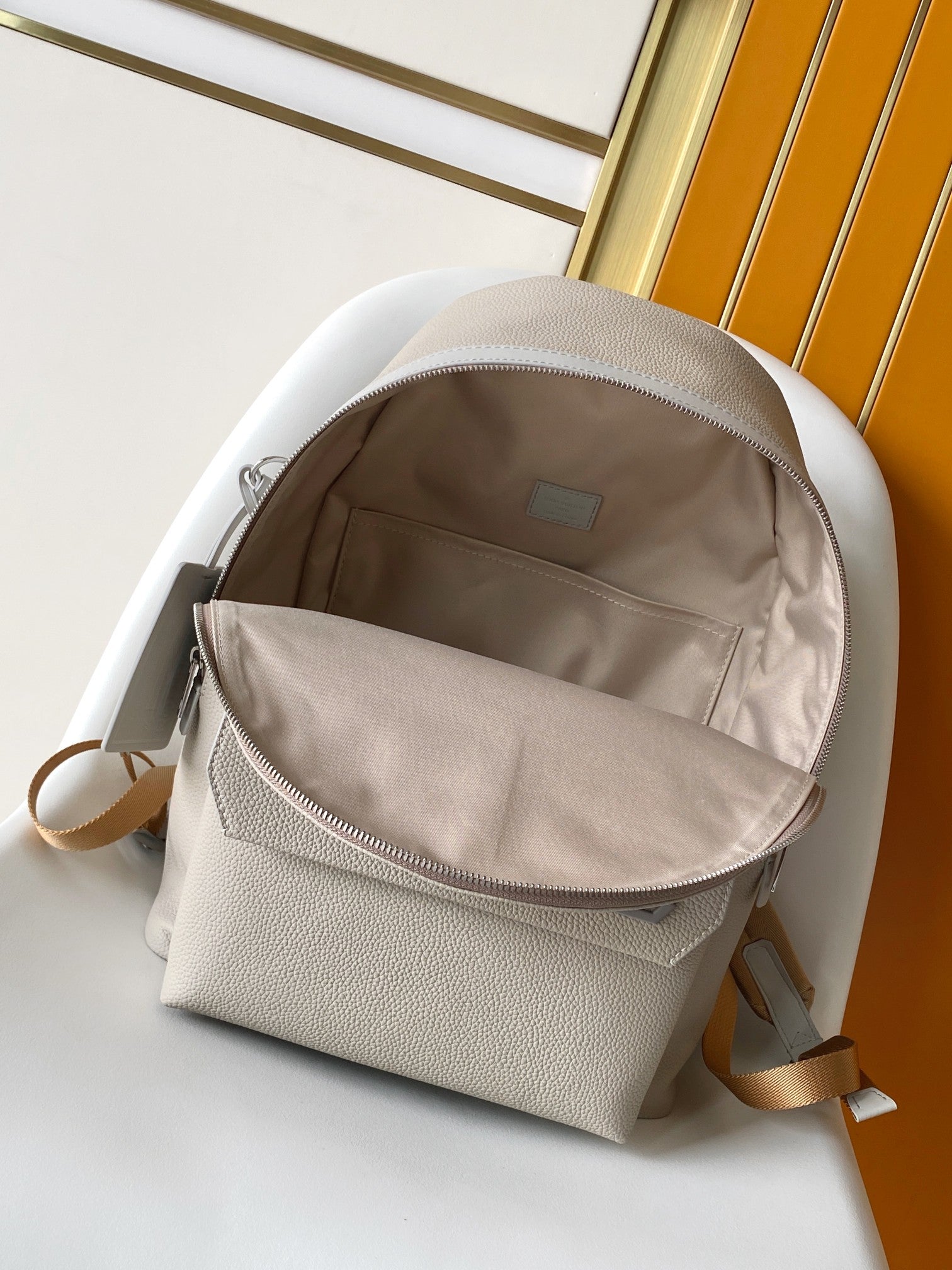 LV Takeoff Backpack White Chocolate Aerogram Cowhide mysite