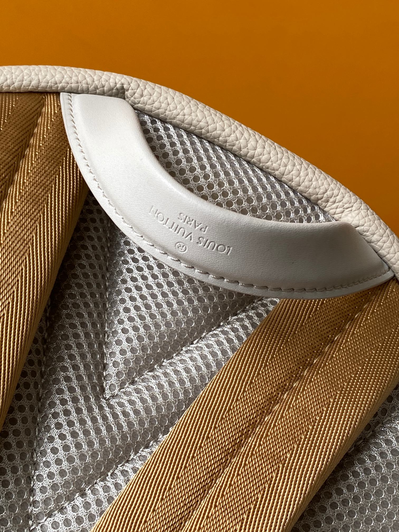 LV Takeoff Backpack White Chocolate Aerogram Cowhide mysite