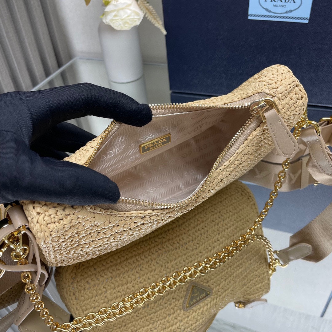 WOVEN HOBO BAG 23 IN BEIGE RAFFIA GOLD HARDWARE TRIANGLE LOGO mysite