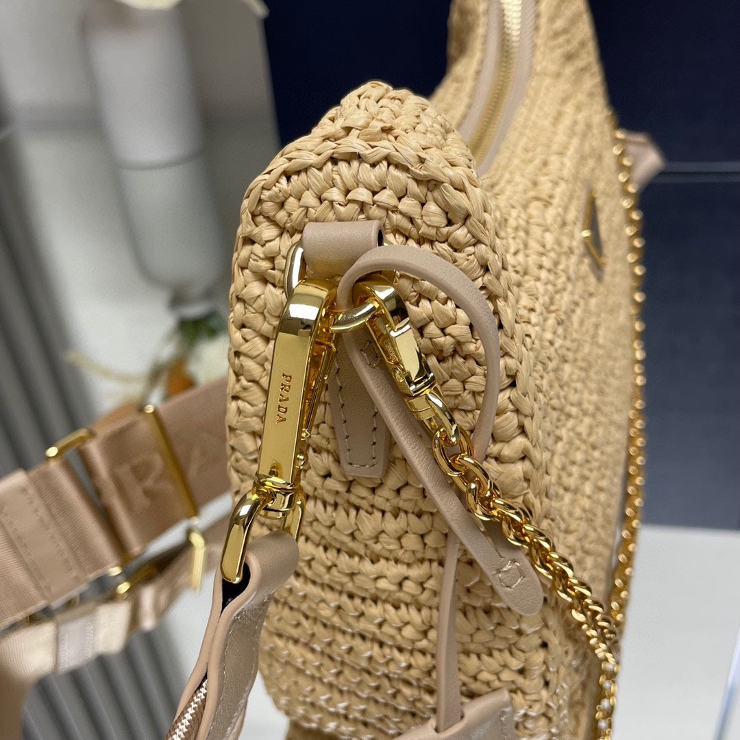 WOVEN HOBO BAG 23 IN BEIGE RAFFIA GOLD HARDWARE TRIANGLE LOGO mysite