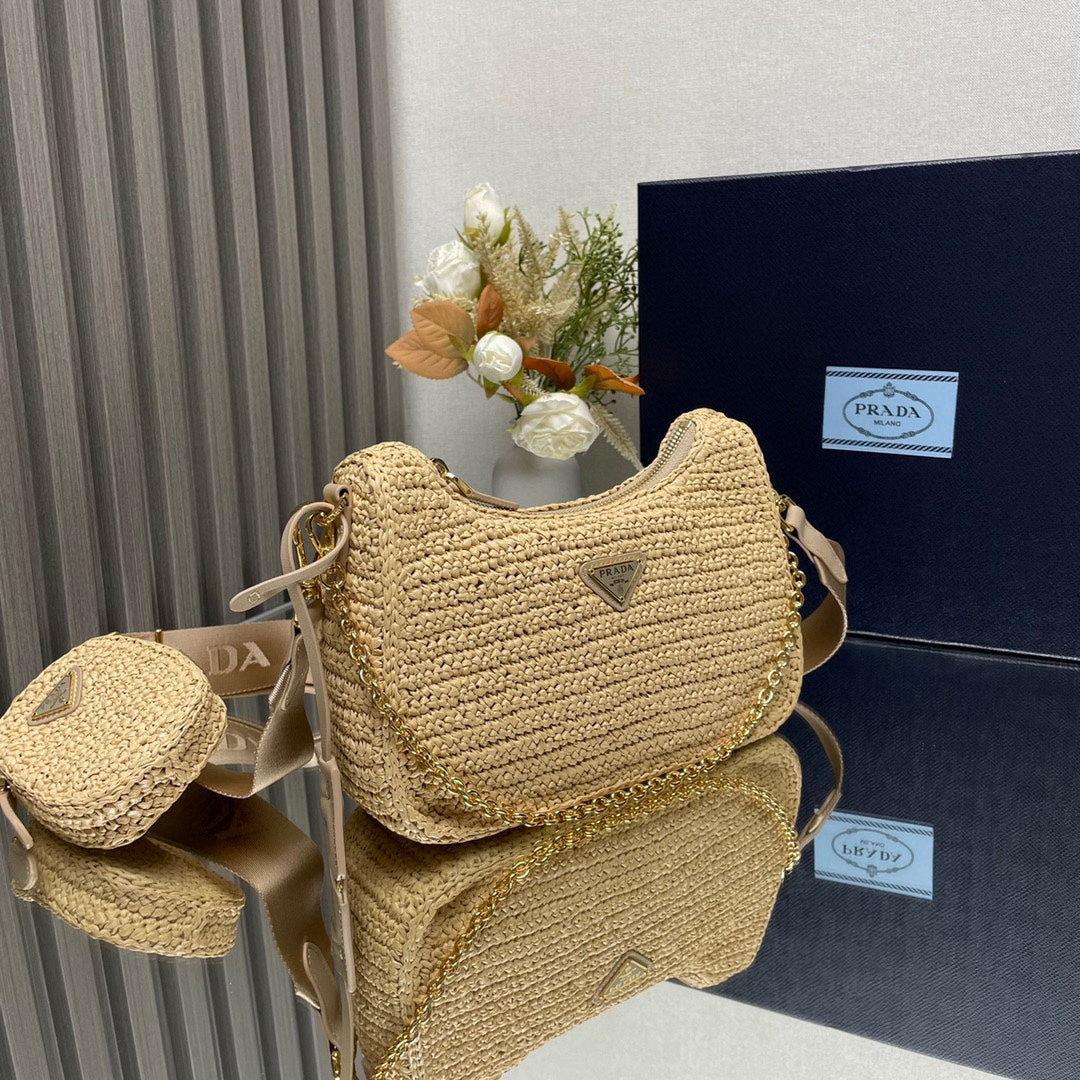 WOVEN HOBO BAG 23 IN BEIGE RAFFIA GOLD HARDWARE TRIANGLE LOGO mysite