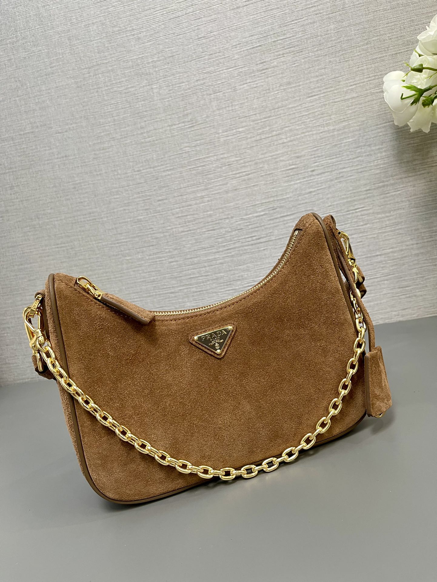 HOBO BAG 23 IN RUSSET BROWN SUEDE GOLD CHAIN mysite