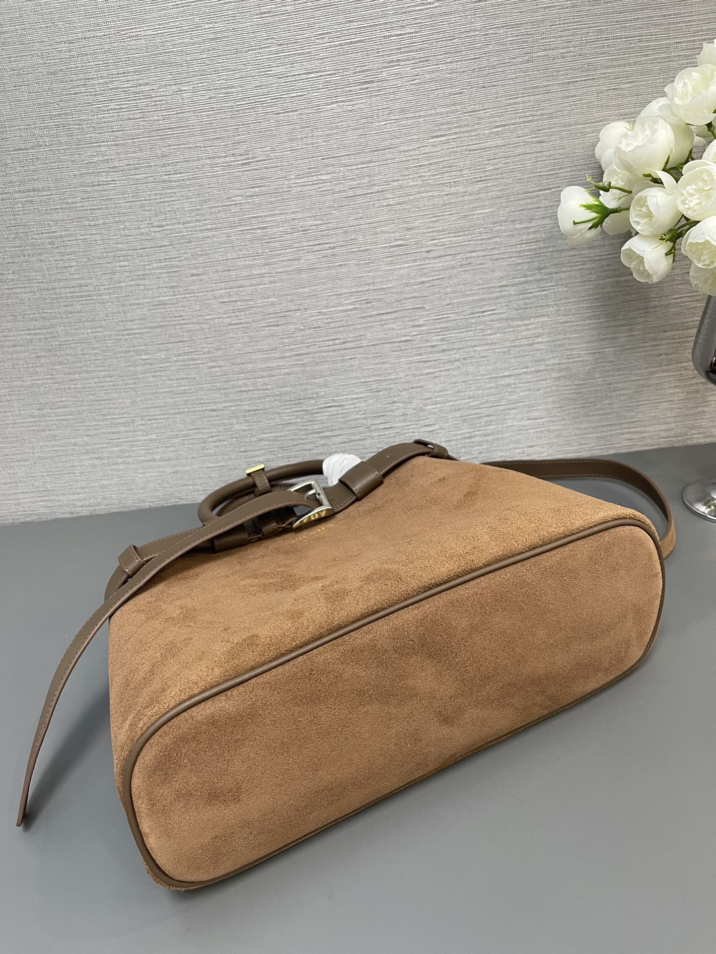 SMALL TOTE BAG WITH BELT 32 IN RUSSET BROWN SUEDE mysite