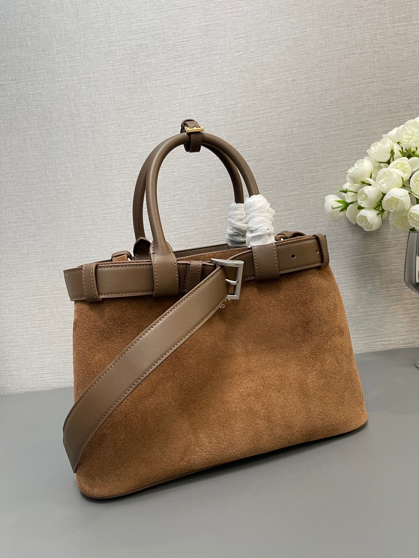 SMALL TOTE BAG WITH BELT 32 IN RUSSET BROWN SUEDE mysite