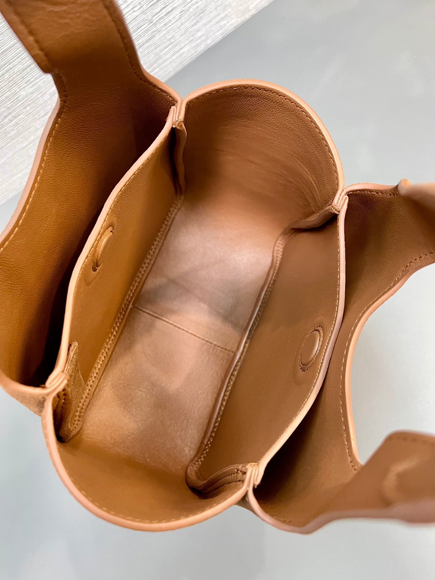 MINI TOTE BAG 18 IN RED BROWN SUEDE GOLD LOGO mysite