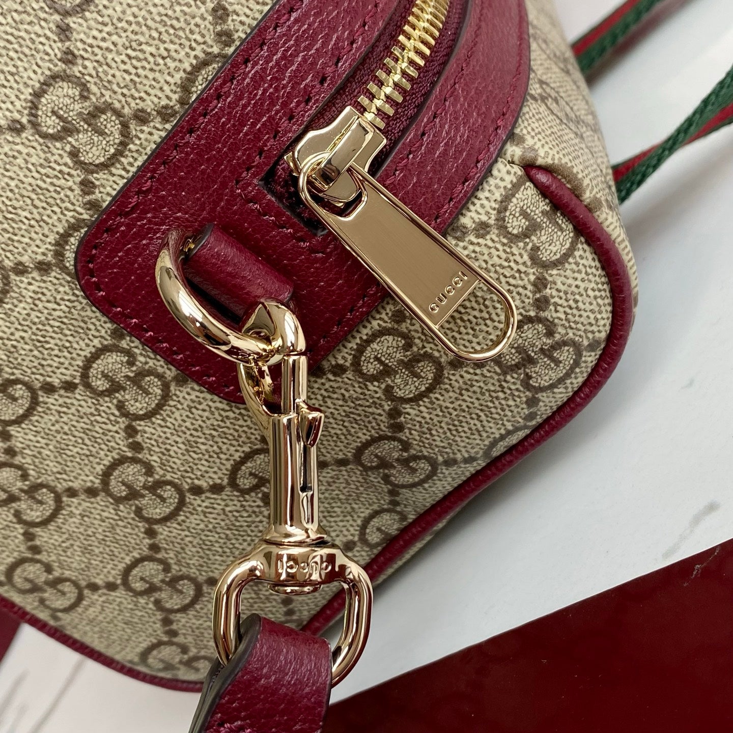 Gucci 25 GG Handbag 20cm  Beige mix Rosso Ancora Red Canvas Leather 286710 mysite
