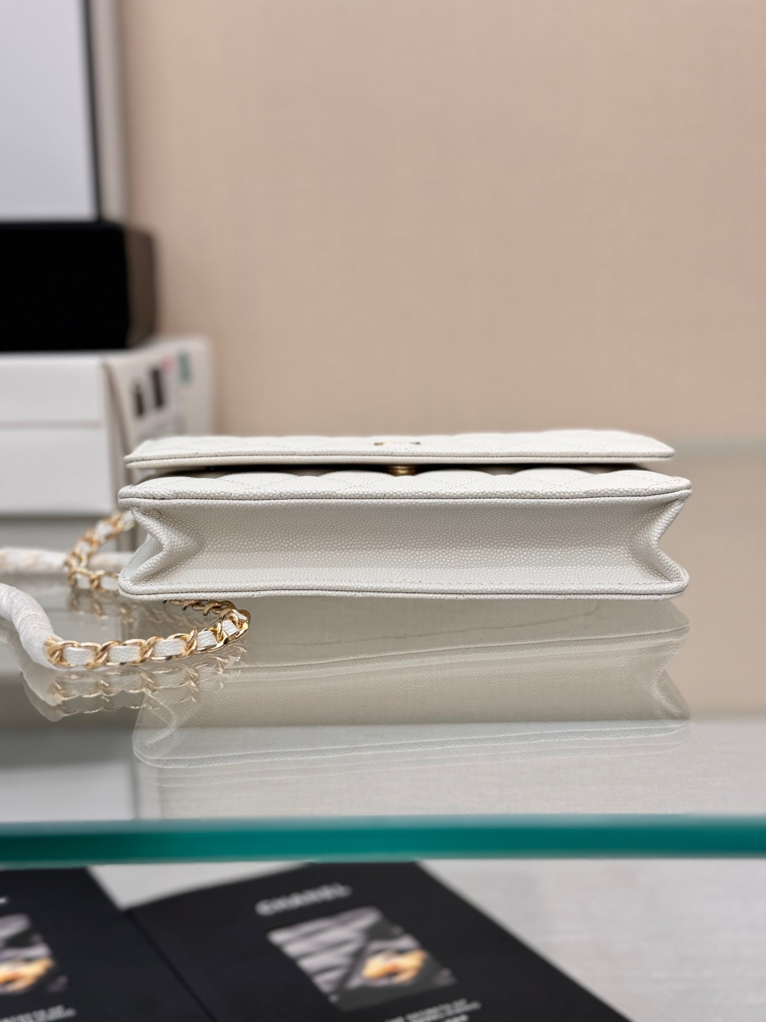 WOC 19CM WHITE CAVIAR GOLD HARDWARE mysite