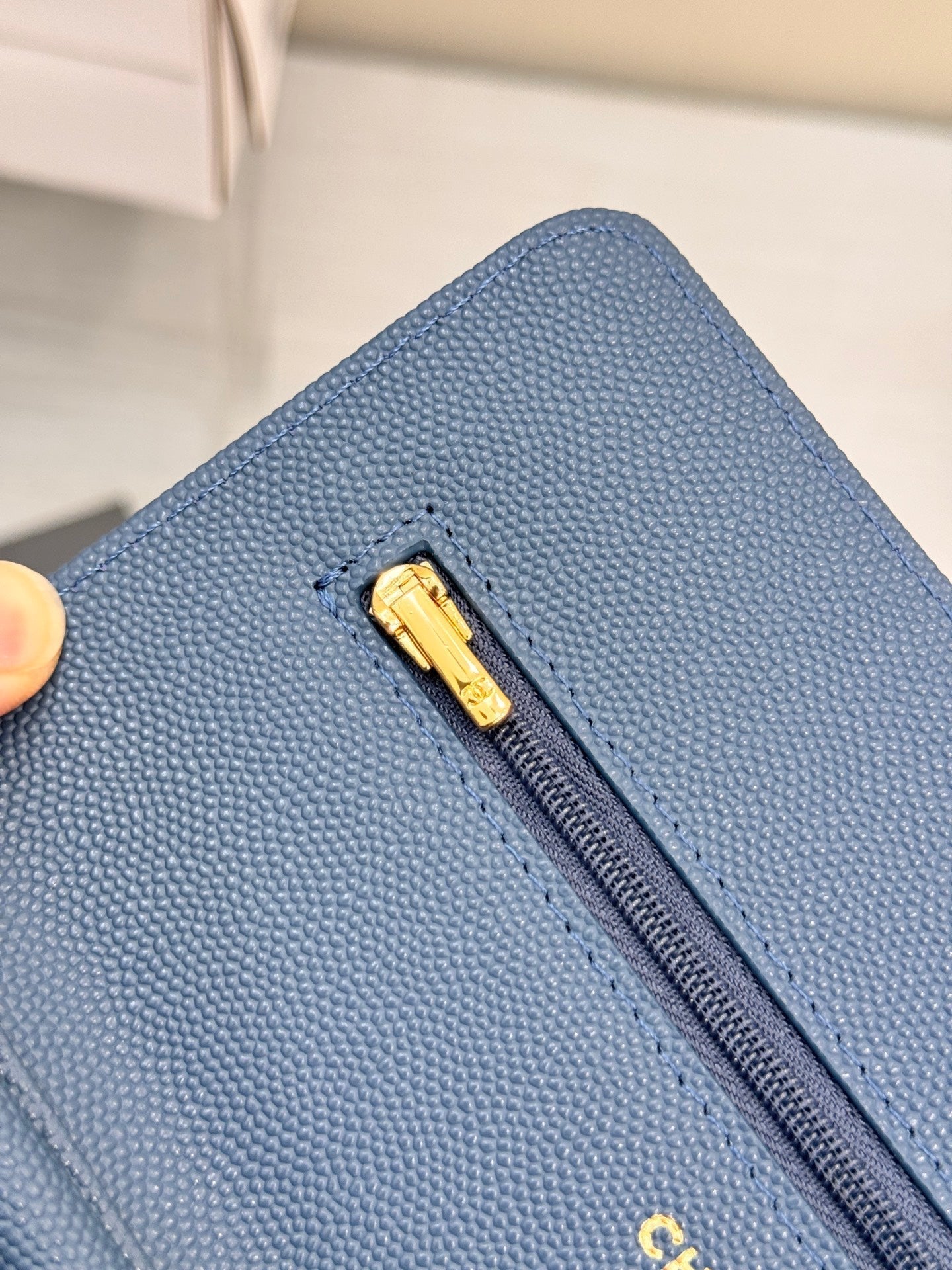 WOC 19CM BLUE JEAN CAVIAR GOLD HARDWARE mysite