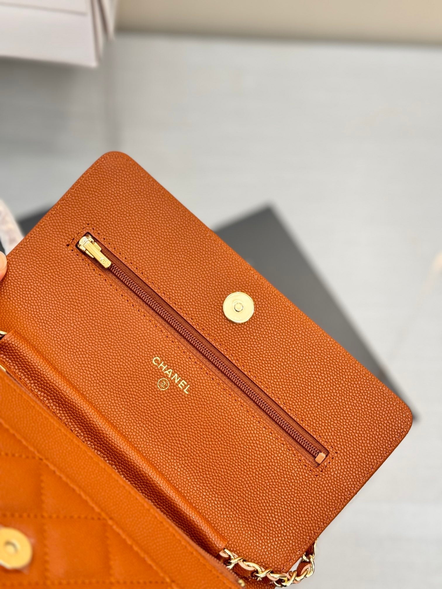 WOC 19CM ORANGE CAVIAR GOLD HARDWARE mysite