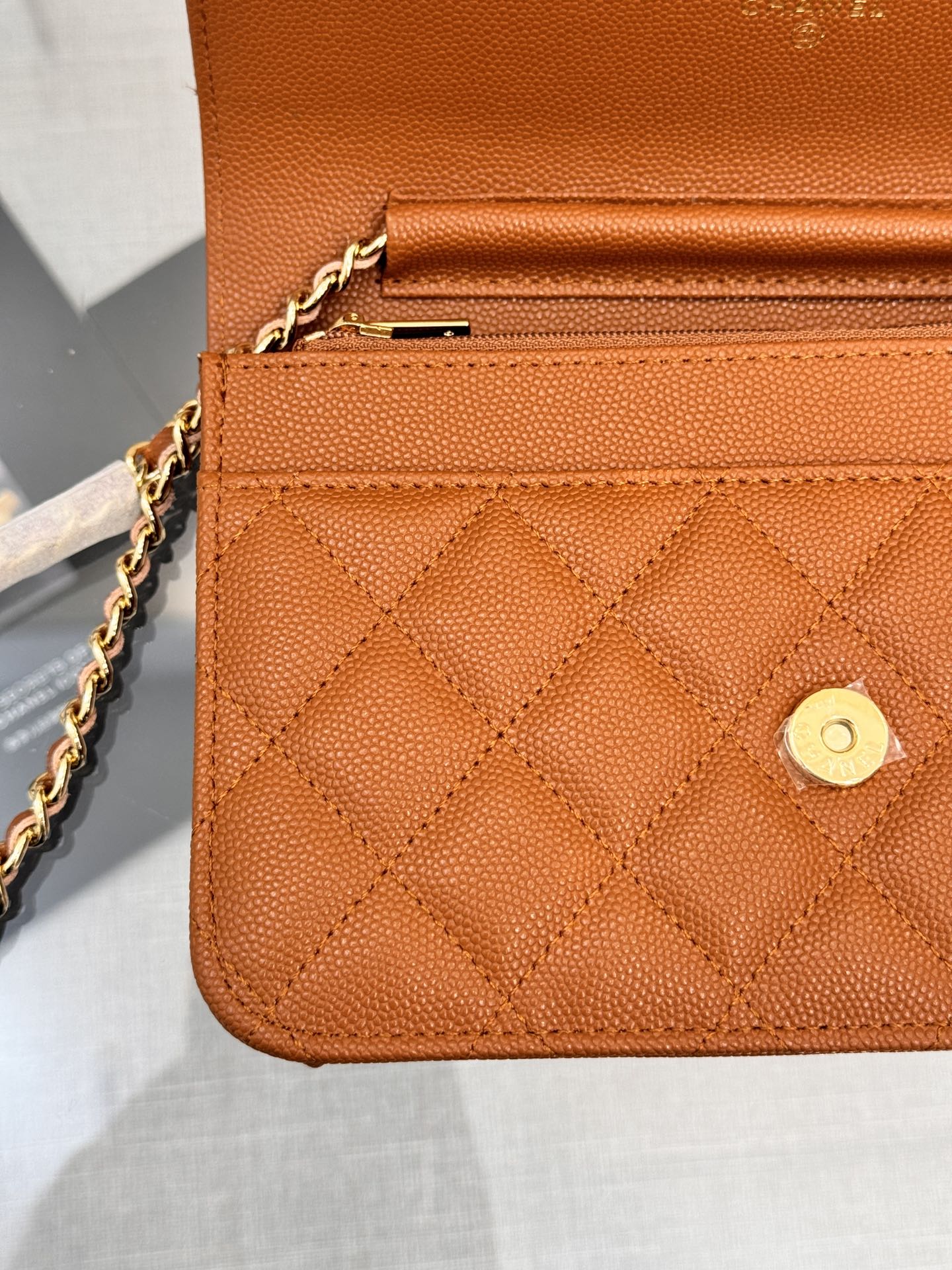 WOC 19CM ORANGE CAVIAR GOLD HARDWARE mysite