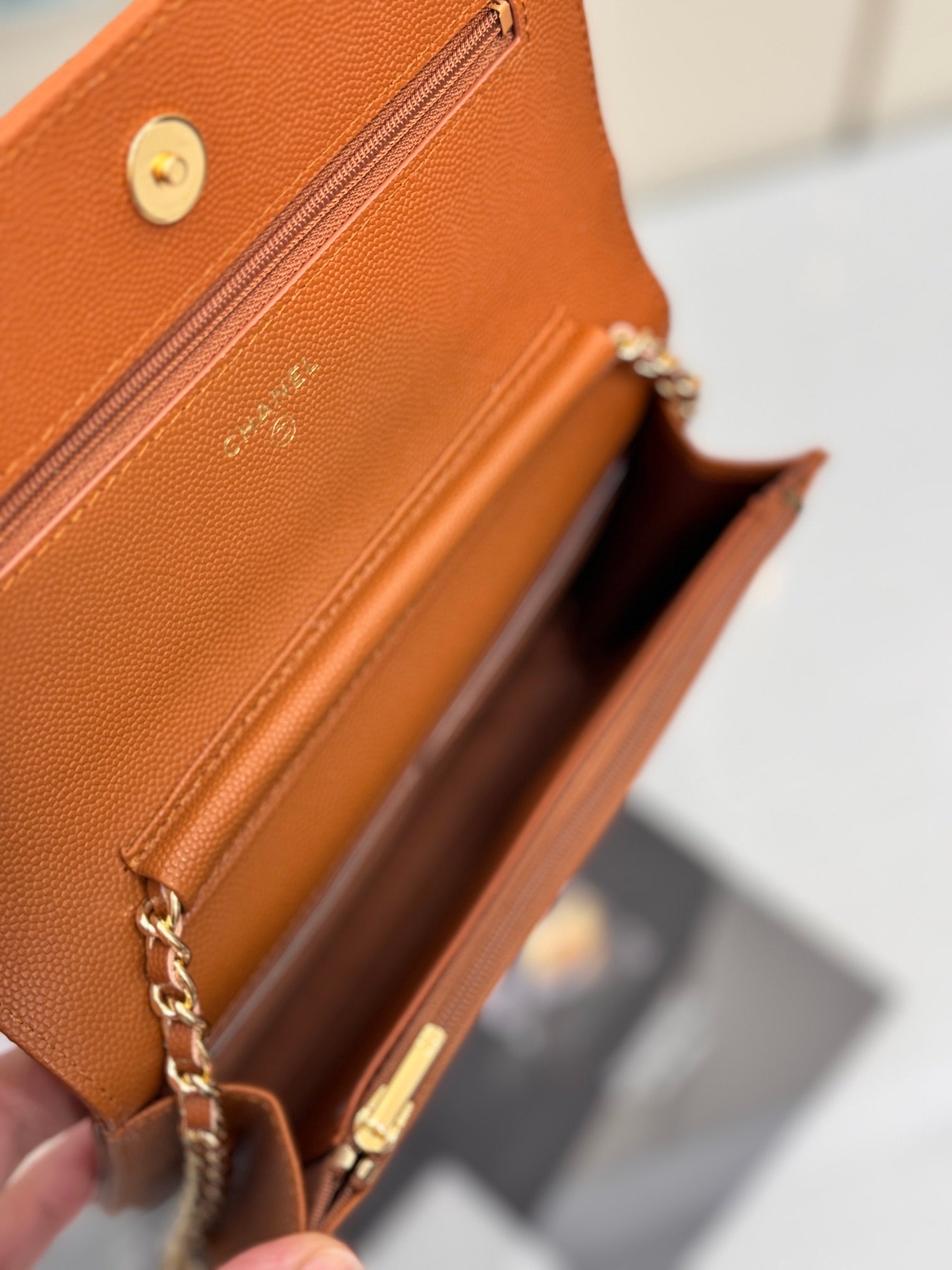 WOC 19CM ORANGE CAVIAR GOLD HARDWARE mysite