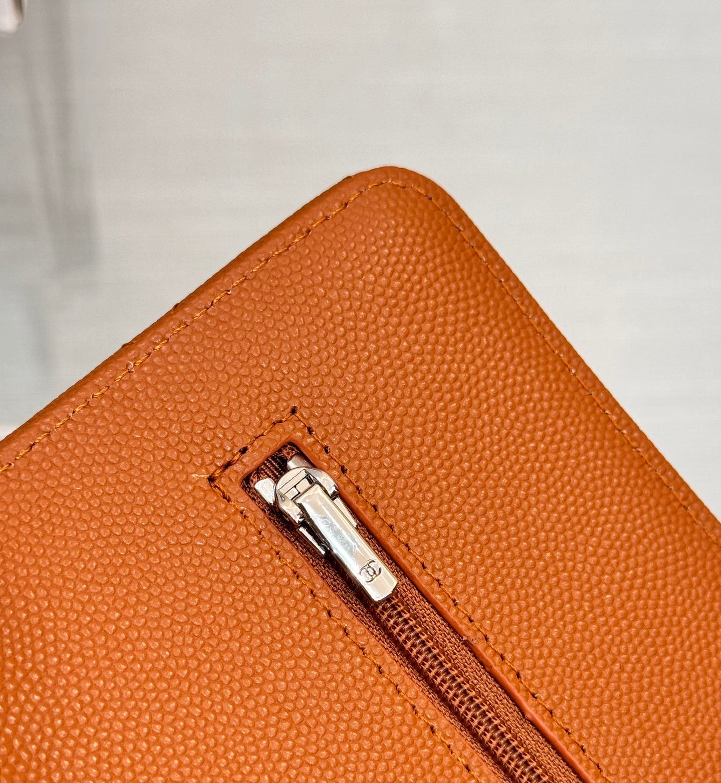 WOC 19CM ORANGE CAVIAR SILVER HARDWARE mysite