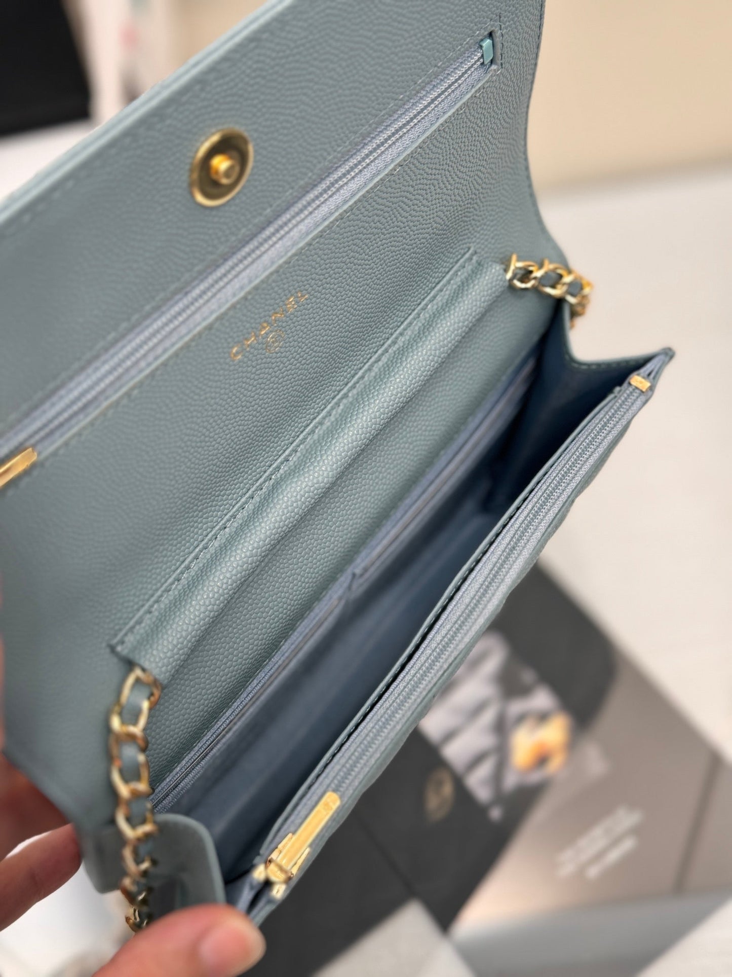 WOC 19CM CLOUD BLUE CAVIAR GOLD HARDWARE mysite