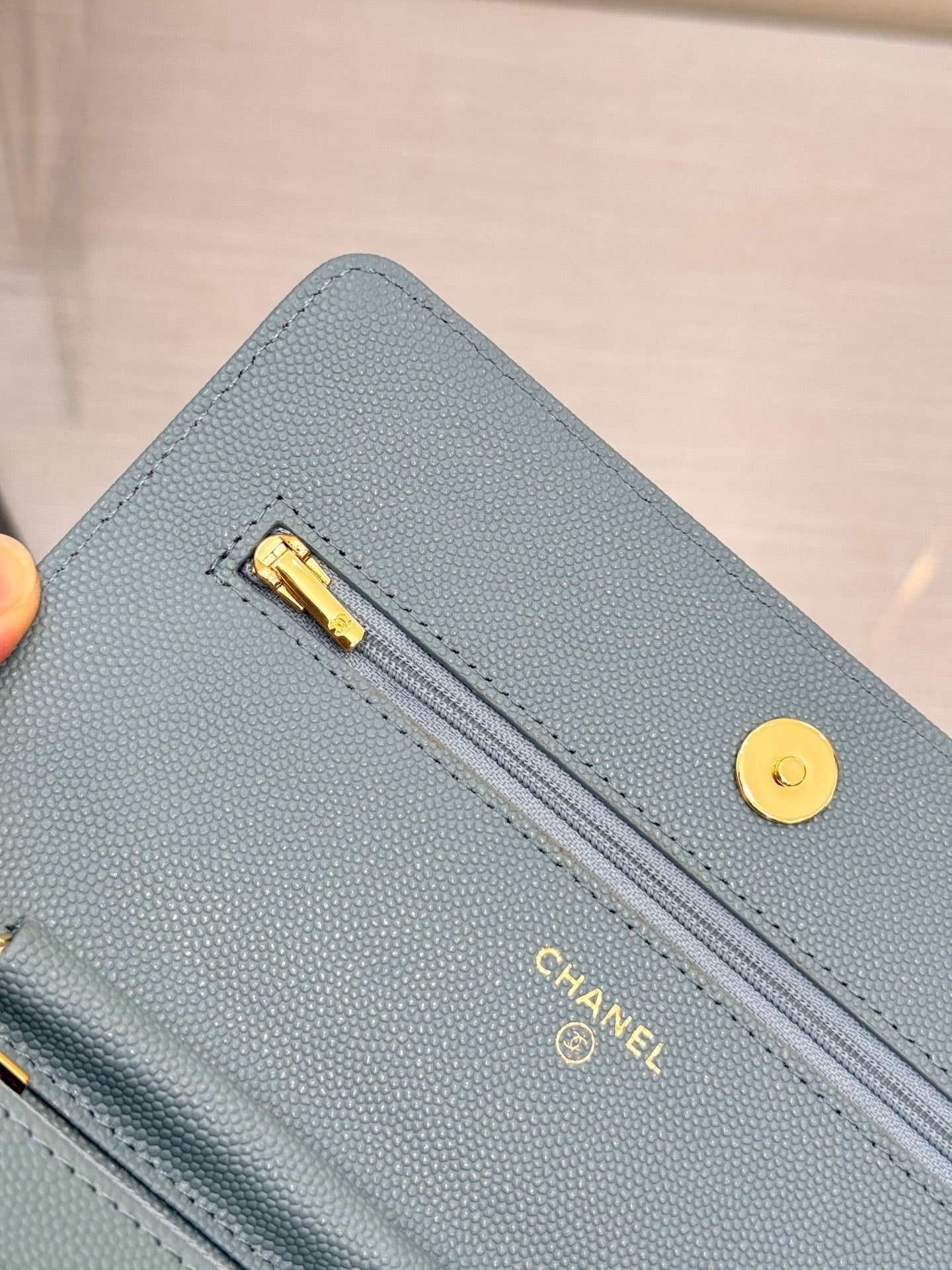 WOC 19CM CLOUD BLUE CAVIAR GOLD HARDWARE mysite